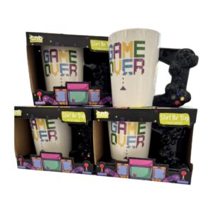 Caneca Gamer Game Over com embalagem e pega em formato de comando