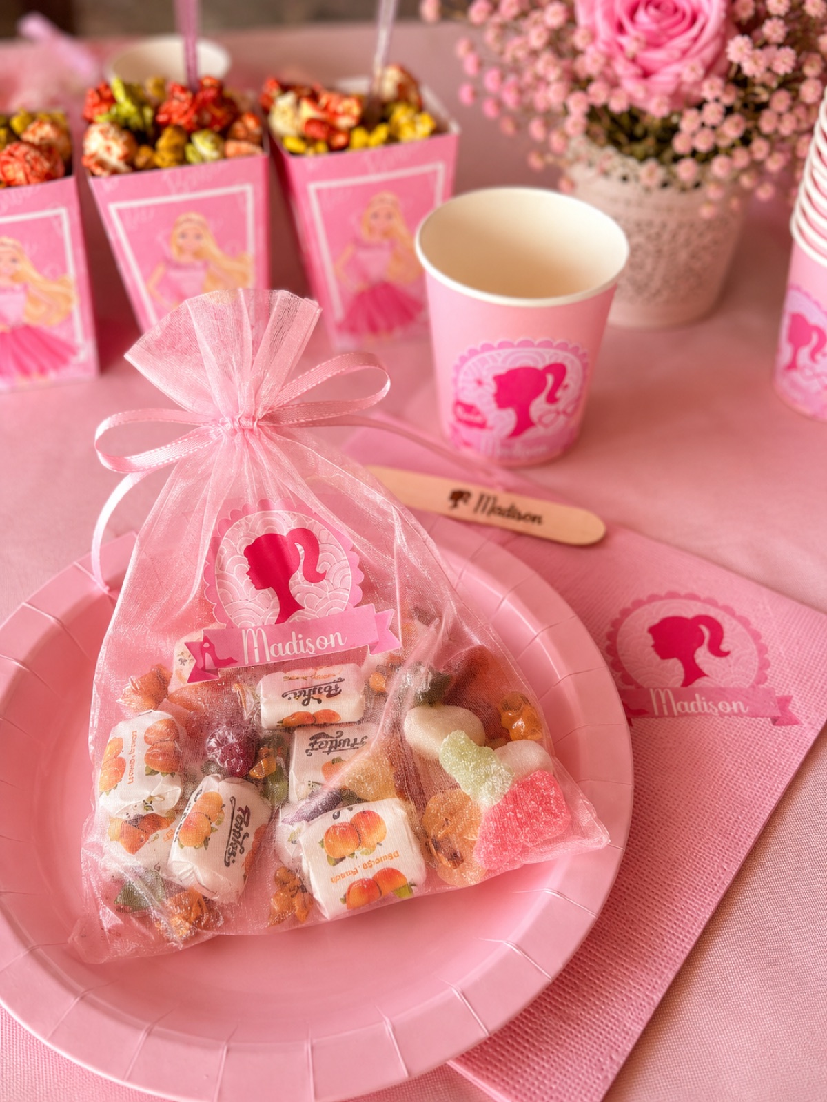 Festa Personalizada — Decoração Completa para Aniversários, Batizados, Casamentos e Eventos - Image 9