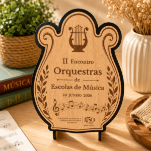 Quadro decorativo personalizado em madeira e acrílico para evento musical