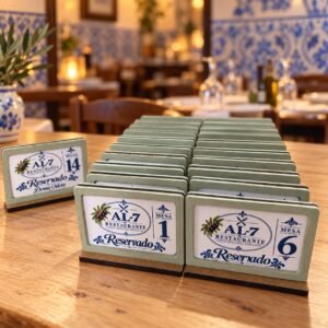 Placa de Mesa “Reservado” Personalizada com Logótipo